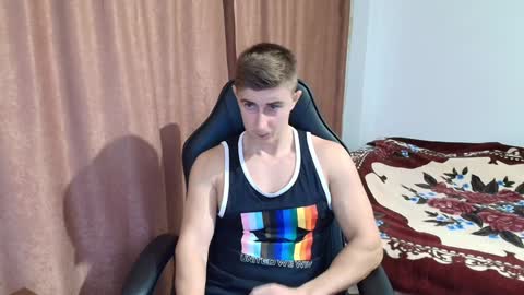 Snapshot of todhorny987 chatting on 01.16.25 todhorny987 online show from 01.16.25