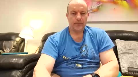 Snapshot of toerag69 chatting on 02.02.25 toerag69 online show from 02.02.25