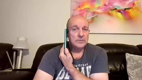 Snapshot of toerag69 chatting on 10.11.25 toerag69 online show from 10.11.25