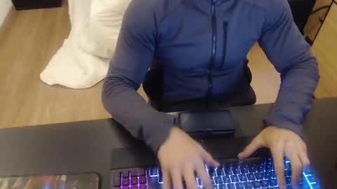 toiletforshit online show from 01.01.25