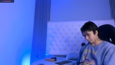 toji lee online show from 11.25.25