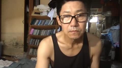 small man online show from 08.09.26