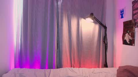  Halsey  Sofii  online show from 04.03.26