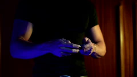 tokyo_oo online show from 12.14.25