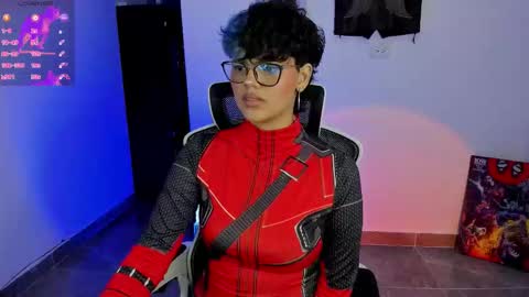 Snapshot of tokyo_uwu chatting on 09.22.25 sofi 3 online show from 09.22.25