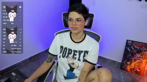 Snapshot of tokyo_uwu chatting on 11.14.25 sofi 3 online show from 11.14.25