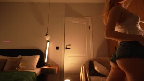 Sage. TG channel  online show from 10.20.25