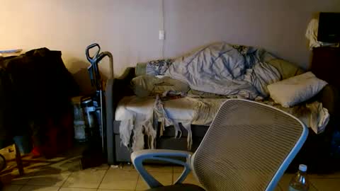 tom112292014 online show from 12.01.25