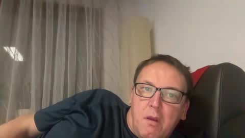 Snapshot of tom6644 chatting on 01.23.25 Tom online show from 01.23.25