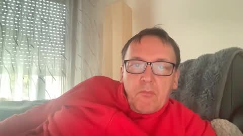 Snapshot of tom6644 chatting on 02.20.26 Tom online show from 02.20.26