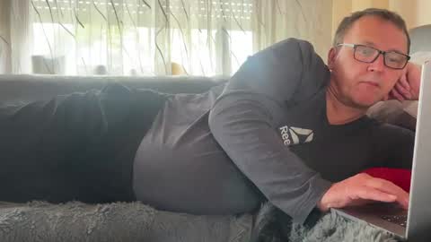 Tom online show from 04.21.26