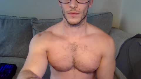 tom90ukx online show from 02.06.25