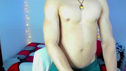 Tom Blue online show from 07.09.26