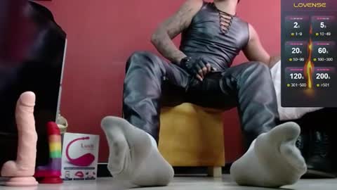 Tom online show from 02.02.25