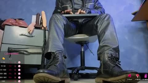 Tom online show from 04.01.26