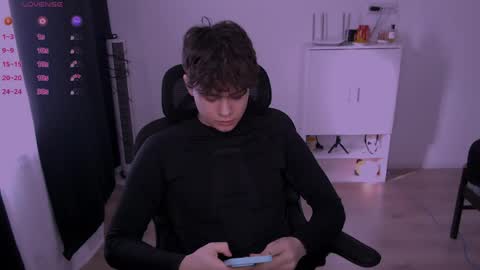 Tom online show from 04.02.26
