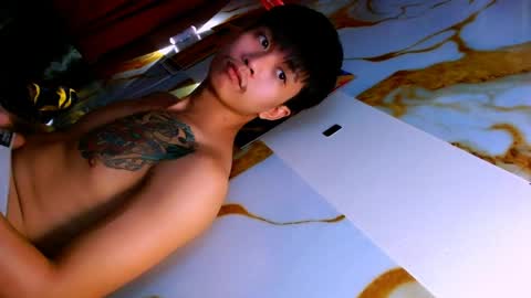 tom_hugecockloader online show from 04.08.26