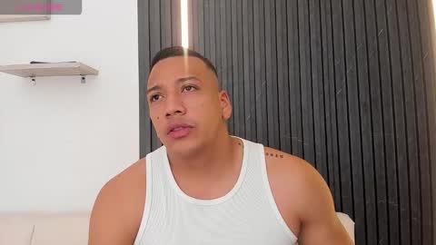 Tom muscle1 online show from 09.09.25