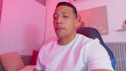 Tom muscle1 online show from 11.28.25