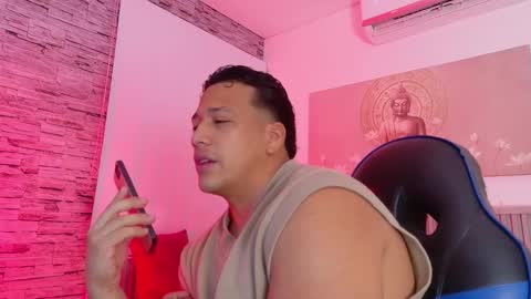 Tom muscle1 online show from 02.06.26