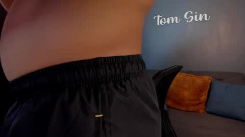 Tom Sin online show from 12.25.24