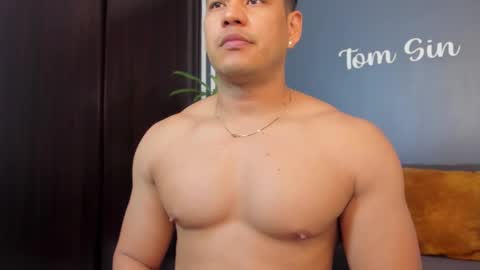 Tom Sin online show from 02.17.25