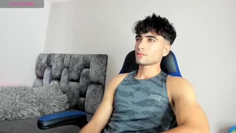 Snapshot of tom_walton chatting on 01.24.25 tom online show from 01.24.25