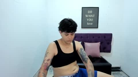Snapshot of tomboy_natali chatting on 04.19.26 IAN SAYD online show from 04.19.26