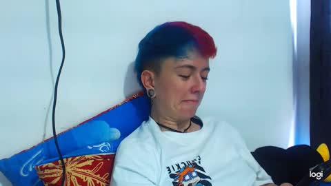 Snapshot of tomboyblue chatting on 12.18.24 Blue online show from 12.18.24