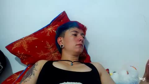 Snapshot of tomboyblue chatting on 12.20.24 Blue online show from 12.20.24