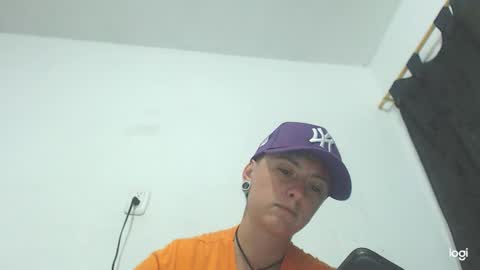 Snapshot of tomboyblue chatting on 01.09.25 Blue online show from 01.09.25