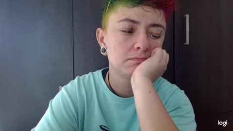 Snapshot of tomboyblue chatting on 03.08.25 Blue online show from 03.08.25