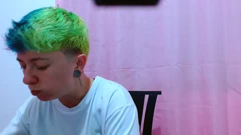 Snapshot of tomboyblue chatting on 09.17.25 Blue online show from 09.17.25