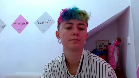 Snapshot of tomboyblue chatting on 10.19.25 Blue online show from 10.19.25