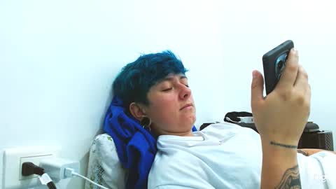 Snapshot of tomboyblue chatting on 03.12.26 Blue online show from 03.12.26