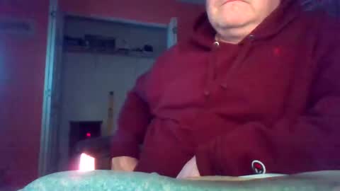 Snapshot of tomcat4848 chatting on 12.14.25 tomcat4848 online show from 12.14.25