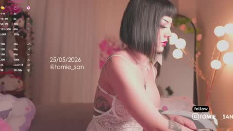  Tomie  online show from 05.25.26
