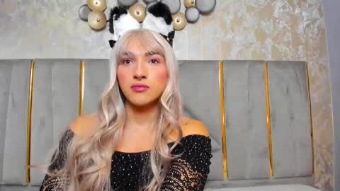   online show from 02.19.25