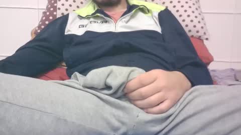 Snapshot of tommaso9046 chatting on 01.05.25 tommaso9046 online show from 01.05.25