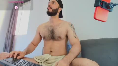 Snapshot of tommel_bailey chatting on 05.16.26 Tommel Bailey online show from 05.16.26