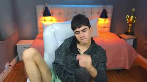 Tommy  online show from 03.07.25