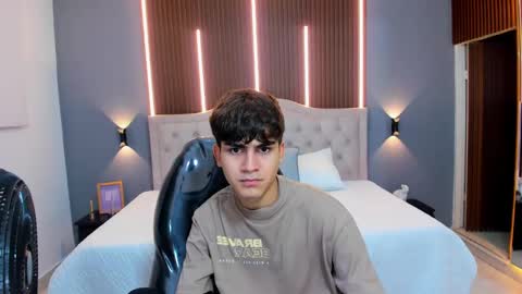 Tommy  online show from 09.16.25