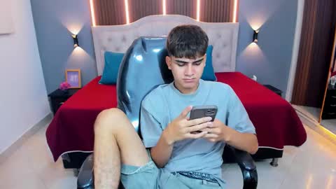 Tommy  online show from 02.10.26