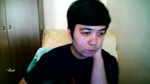 Snapshot of tommy99gg chatting on 05.19.26 tommy99gg online show from 05.19.26