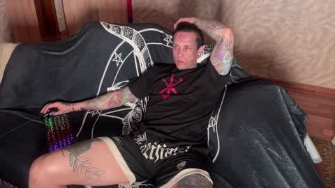 Tommy and Katana online show from 01.30.25