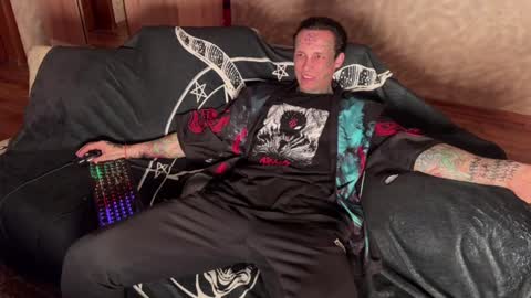 Tommy and Katana online show from 02.02.25