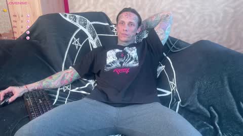 Tommy and Katana online show from 02.08.25