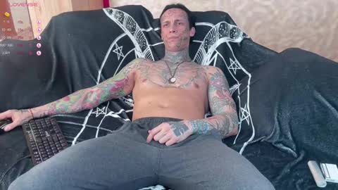 Tommy and Katana online show from 02.10.25