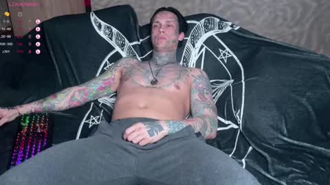 Tommy and Katana online show from 02.11.25