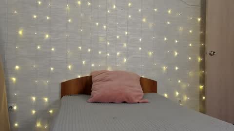 Tommy loves Katie online show from 01.30.25